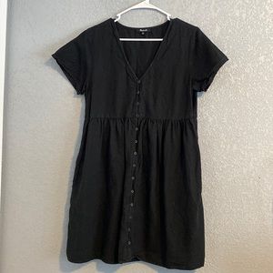 Madewell Black Pocketed Baby Doll Button Down Dress in Size M